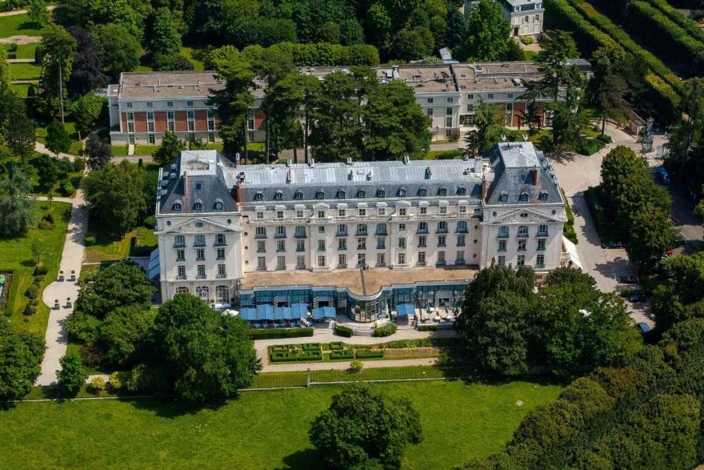 Waldorf Astoria Versailles Trianon Palace hotel exterior near Château de Versailles